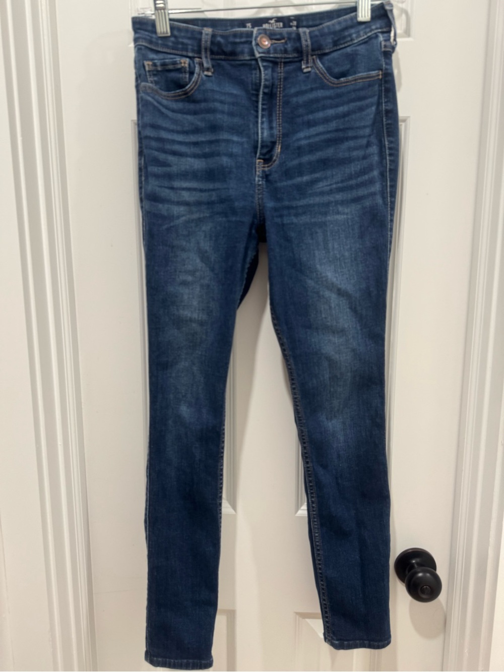 Hollister Dark Wash Women's Skinny Jeans